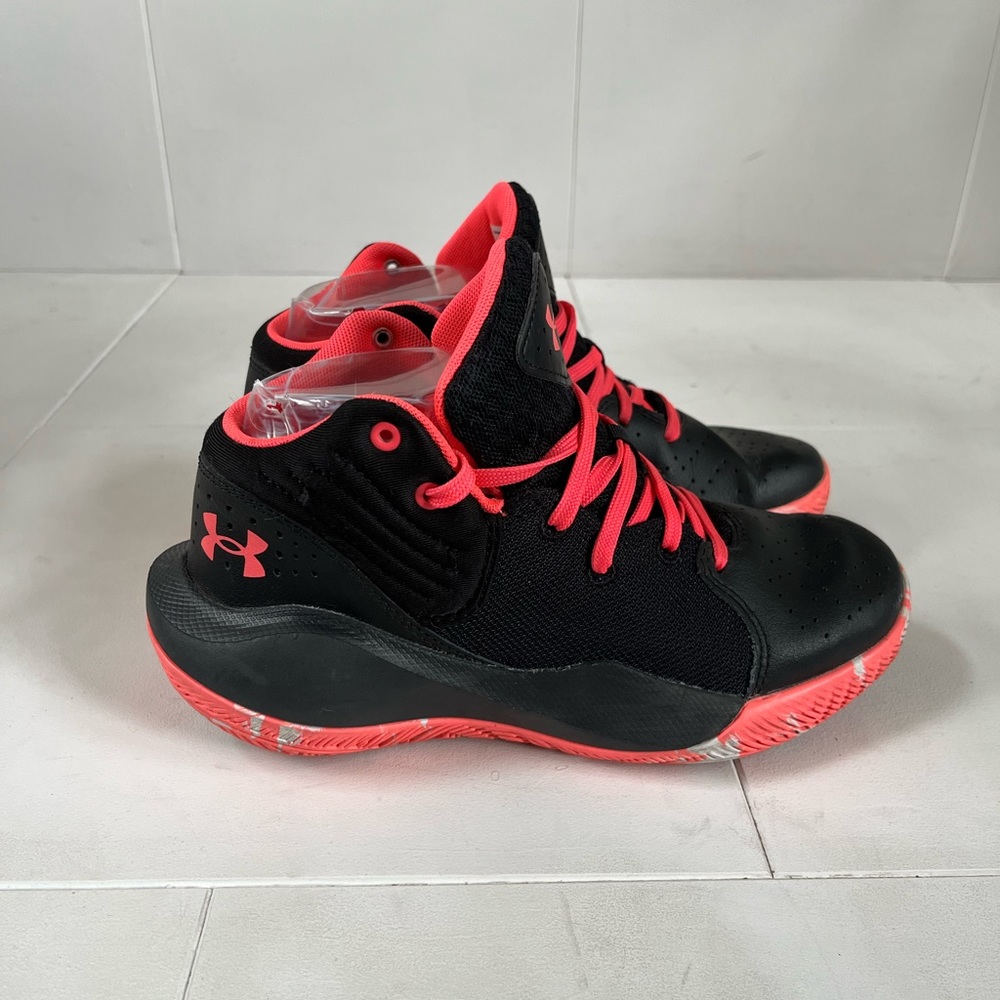 Under Armor pink and black womens training shoes highsole